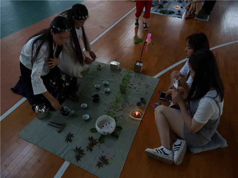 夏夜憶稚 返璞歸茶