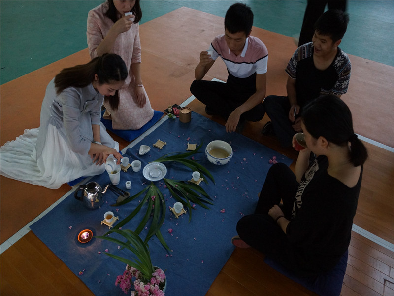 夏夜憶稚 返璞歸茶