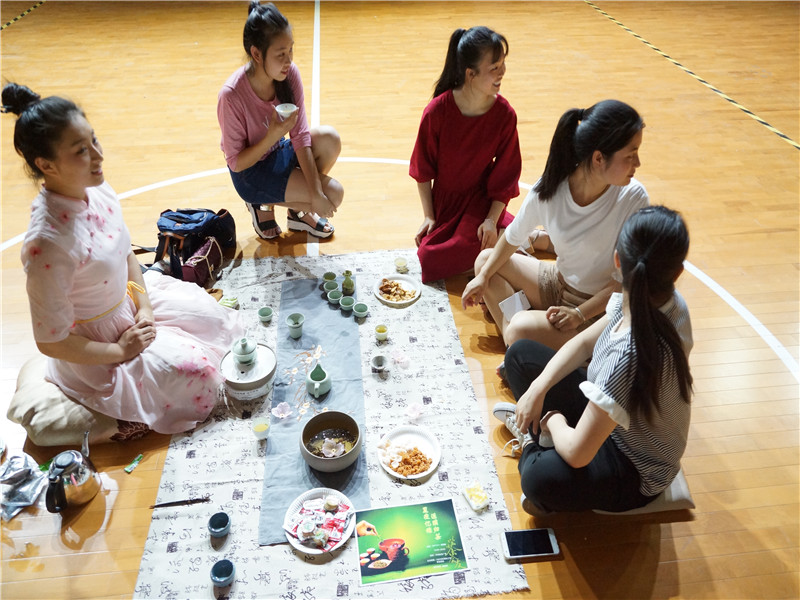 夏夜憶稚 返璞歸茶