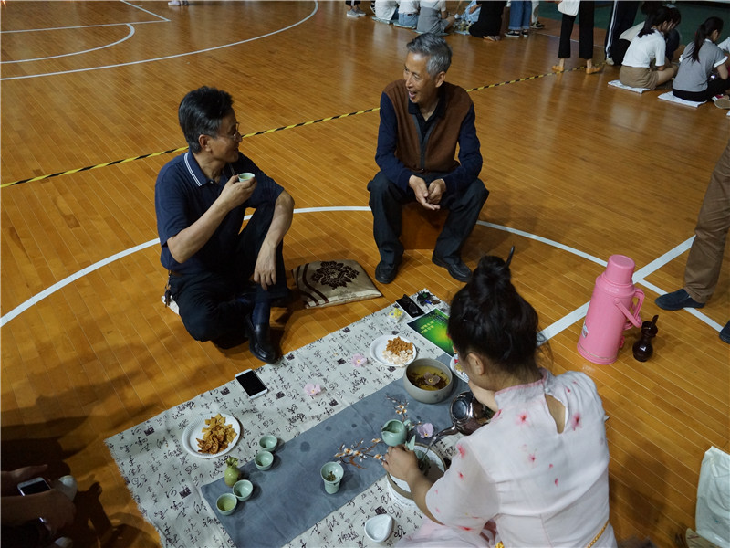 夏夜憶稚 返璞歸茶